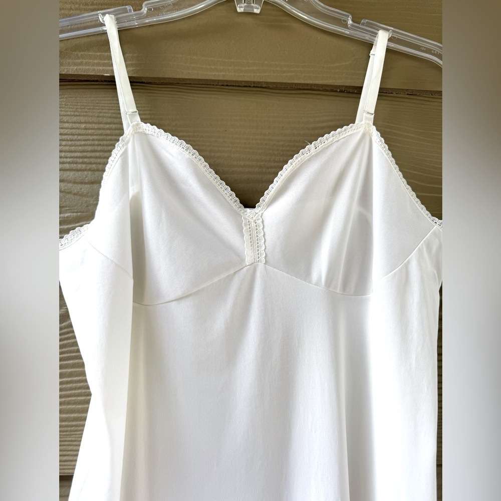 Vintage Vanity Fair Full Slip Off White Nylon Lace Made in USA Size 34 L - Picture 5 of 8